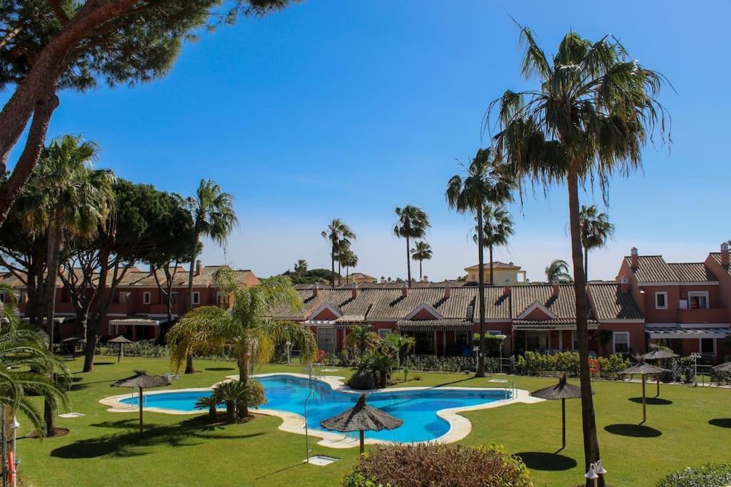 Апартаменты Novo Sancti Petri, Con Piscina Todo El Ano, La Mariposa By Chiclana Dreams Чиклана-де-ла-Фронтера Экстерьер фото